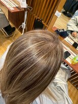 ブリッツ レボ(BLITZ-REVO)&nbsp;着物ヘア/ダークアッシュ/ミディアムレイヤーカット/柏駅