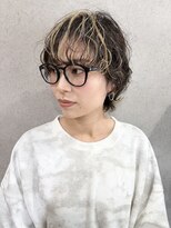 ミクマル(micmal) 透明感カラー★ハイライトミルクティーベージュウルフショート