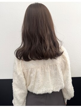 ヴィアーレアンクスタイル(VIALE Ank style) 暖かみのあるブラウンベージュ