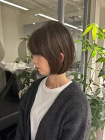 ジービージー(GBG)&nbsp;くびれショートボブ40代50代グレイカラー白髪染め白髪ぼかし