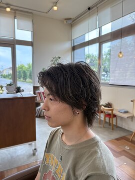 コナ(CONA) 伸ばしかけショートレイヤー