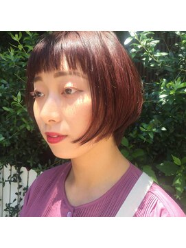 マウロア(MAULOA) オン眉 チェリーピンク ショートボブ 森下寛貴