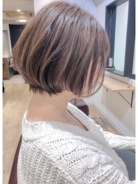 エミス バイ メルト 吉祥寺(emis by melt) 【堀惠洋平】丸みショート 20代/30代/40代 大人可愛い 吉祥寺