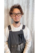 ロワゾ ヘア デザイン(L'OiSEAU HAIR DESIGN) 玉置 康則