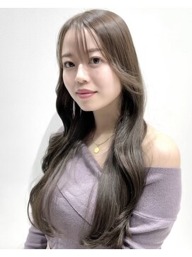 ワン バイ ジエクト(One by The Ect) 【レイヤーロング】透明感オリーブベージュ&シースルーバング