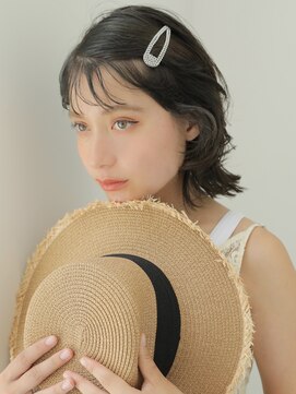 ラックスビー シュクラン 八戸ノ里駅前店(LUXBE SHUKRAN) カールミディアム/顔まわり似合わせカット/ウルフレイヤー