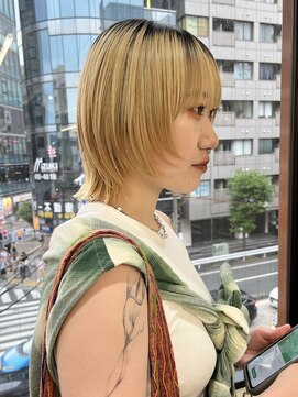 ソソ(soso) 【soso 伊勢田】ショートウルフ【横浜/ブリーチ】