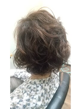 クララデアンシュシュ クララ店(Kurara de UN CHOU-CHOU) ボブパーマ