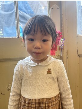 ヨナサン(Yona Saint) キッズヘアセット☆