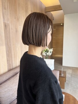 トップヘアーヒルズ 安城(TOP HAIR HILLS) フラットでナチュラルなボブ