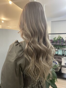 グランディールヘアデザイン(grandir hairdesign) パールベージュ！-Yurika-