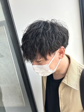 アノ(Ano.) マッシュ×緩めツイスパ