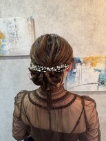 コス(COS)&nbsp;【COS/平塚/加藤】シニオンアレンジ〇結婚式二次会