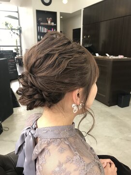 アールトゥーヘアー(art To Hair) 結婚式お呼ばれヘア