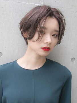 ルティア 池袋(Lutia) センターパート大人ショート