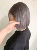 ハイトーンシルバー/切りっぱなしボブ