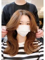 ジーナ 名駅(XENA.) 韓国ヘア◎くびれる女神レイヤー