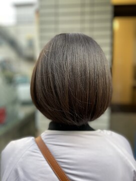 フラット 千葉(Flat.) グレージュ/ショートボブ【千葉】