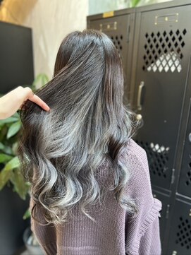 ヴァイス 渋谷店(VAICE) ☆大人気☆インナーカラー シルバーアッシュ