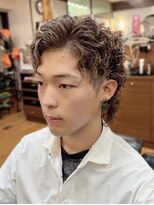 ヘアーワークス ブレーヴ(HAIR WORKS BRAVE)&nbsp;ウルフ×スパイラル