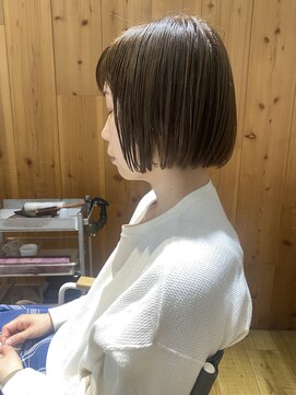 ミライ(mirai) ぱつんとボブ