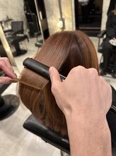 テクスチャーコントロールを手順を詳しくご紹介！[表参道/表参道駅/髪質改善/艶髪]