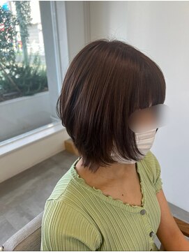 ブローチェラウカ(Broche lauka) ショートレイヤーボブ×パープルカラー