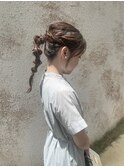 フェミニンポニーテールアレンジ