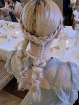 アール バイ ニーナ(R by NINA)&nbsp;【'R Saya】ツインアレンジ