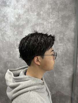 スピン 本八幡(SPIN) ベリーショート/ダークアッシュ/ニュアンスパーマ/韓国マッシュ