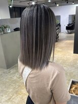 メリー オオサカ(Merly Osaka)&nbsp;dark gray balayage