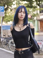 シーズ 栄(sea's) ブルーとブラックのデザインカラー