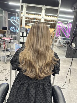 スワン アサヒカワ(SWAN ASAHIKAWA) 旭川美容室【ダメージレスバレイヤージュ】