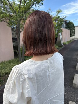 アルファサリダ(ALPHA SALIDA) ミディアムボブ/くびれボブ/オレンジカラー/切りっぱなしボブ