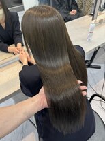 ヴィヴィー 福岡天神店(VIVIE) ワンカラーで出来る色素薄めカラー×縮毛矯正