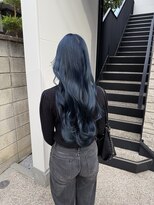 ヴァーディ オモテサンドウ(Vardy omotesando)&nbsp;艶髪韓国巻き♪ ブリーチ一回でできる深みブルーカラー