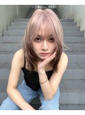 渋谷ブリーチカラーデザインカラーレイヤーカットホワイトピンク