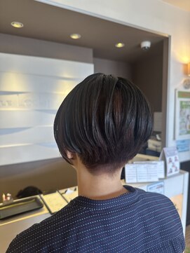 ルシード スタイル レクラ 栄生店(L'UCIDO STYLE L'eclat) 前下りショート×インナーカラー