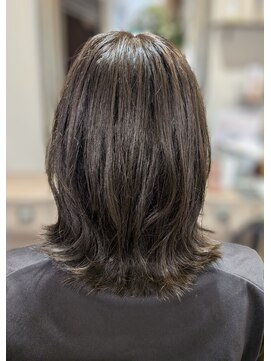 ヘアーズファイン(hair's fine) ◎暗髪くびれミディアム 30代40代