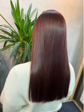 ロウ 町田(ROW) 働く大人女性の為のカット×カラー【ROW町田】