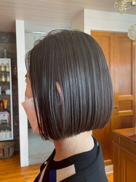 DAMANI 表参道 髪質改善/ヘッドスパ/ハイライト/白髪染め/白髪ぼかし/縮毛矯正 似合わせカット/ミディアムレイヤーカット[表参道駅]