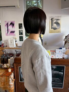 O 20代30代40代大人かわいい切りっぱなしボブツヤ感黒髪暗髪学生