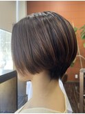 ショートボブ