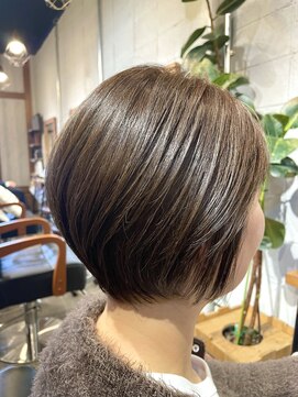 ヘアードレスビュー(hair dress V.I.E.W) ショートボブ