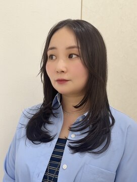アイトーキョーエス 渋谷(AI TOKYO S) ミルクティーブロンド/ダークブルー/デジタルパーマ/渋谷