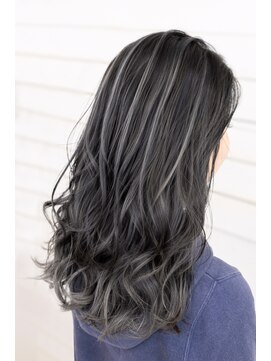 エコモ ヘアー(E Komo hair) くすみグレー_バレイヤージュ☆