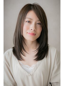 カバーヘア ブリス 戸田公園西口店(COVER HAIR bliss) チャコールグレー前下がりストレート301Y戸田公園20代30代40代