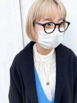 リビング 津田沼(LIVING) マッシュ/くびれヘア/ビタミンカラー/艶ボルドー[津田沼駅]