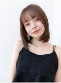 20代30代大人可愛い小顔ボブ/斜めバンググレージュカラー