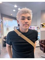 ダニーコウベ(Danny kobe) ホワイトカラー